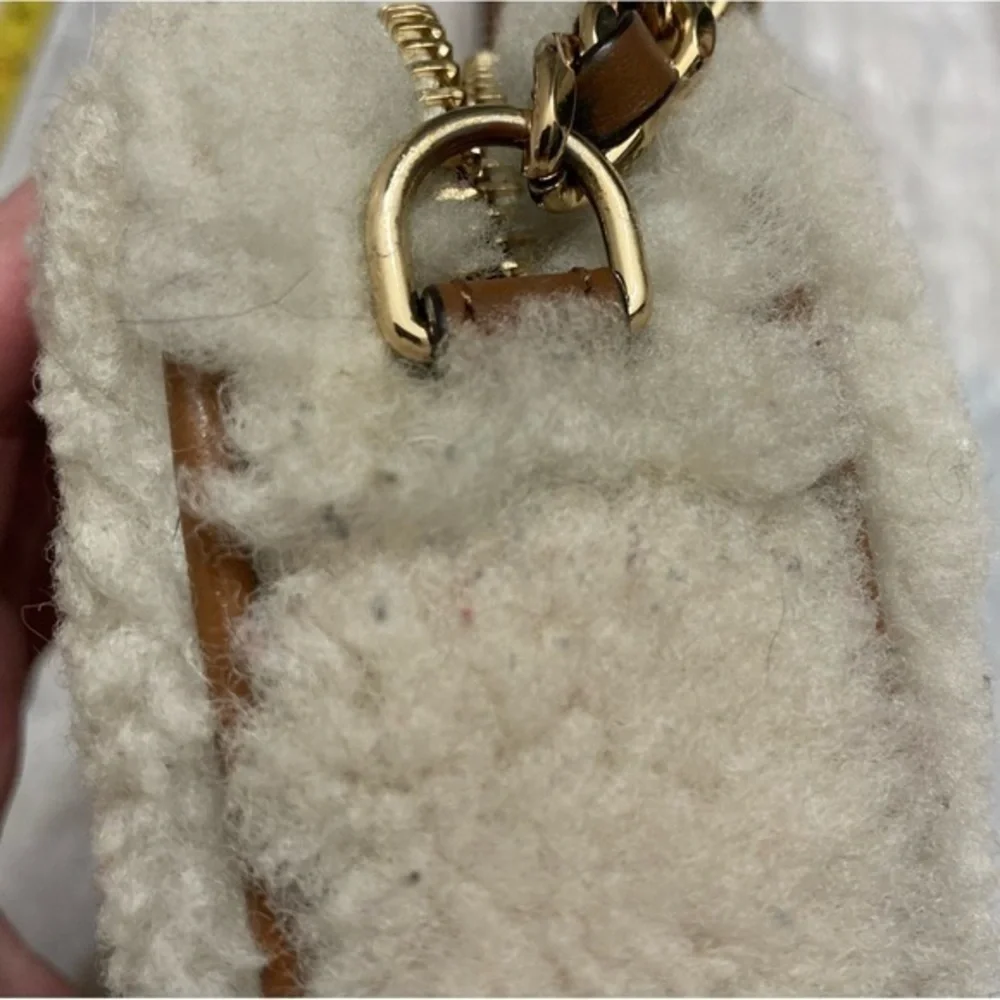 Michael Michael Kors JET SET TRAVEL SMALL SHEARLING CROSSBODY